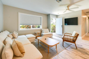 Home Close to Naples Beach - Pets Welcome!